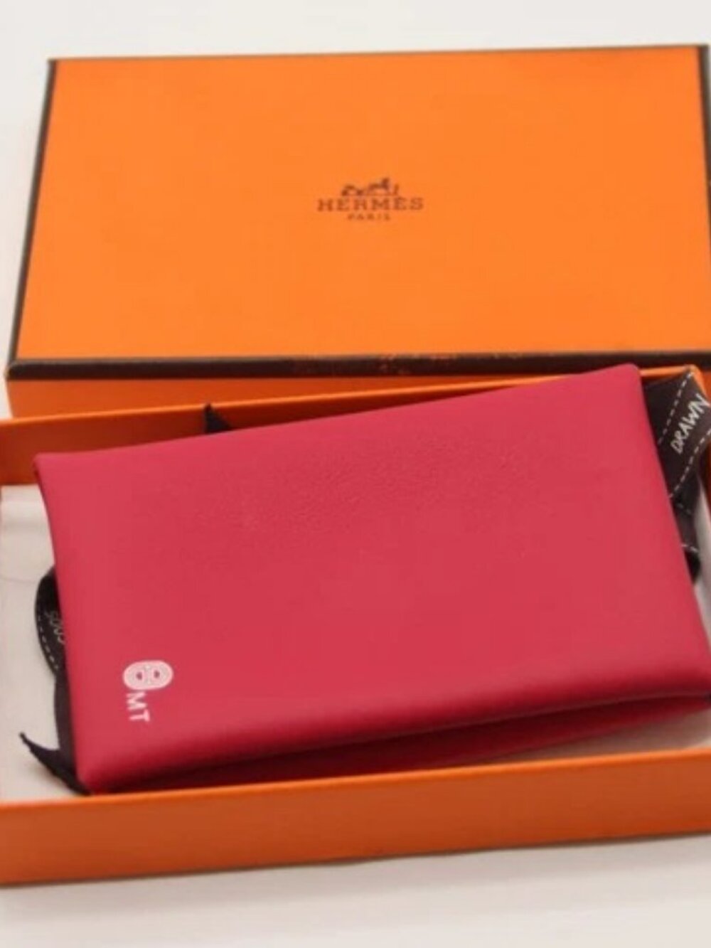 HERMES Pink Leather Calvi Card Case